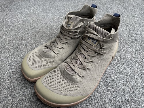 Freet men danum barefoot - danum,
